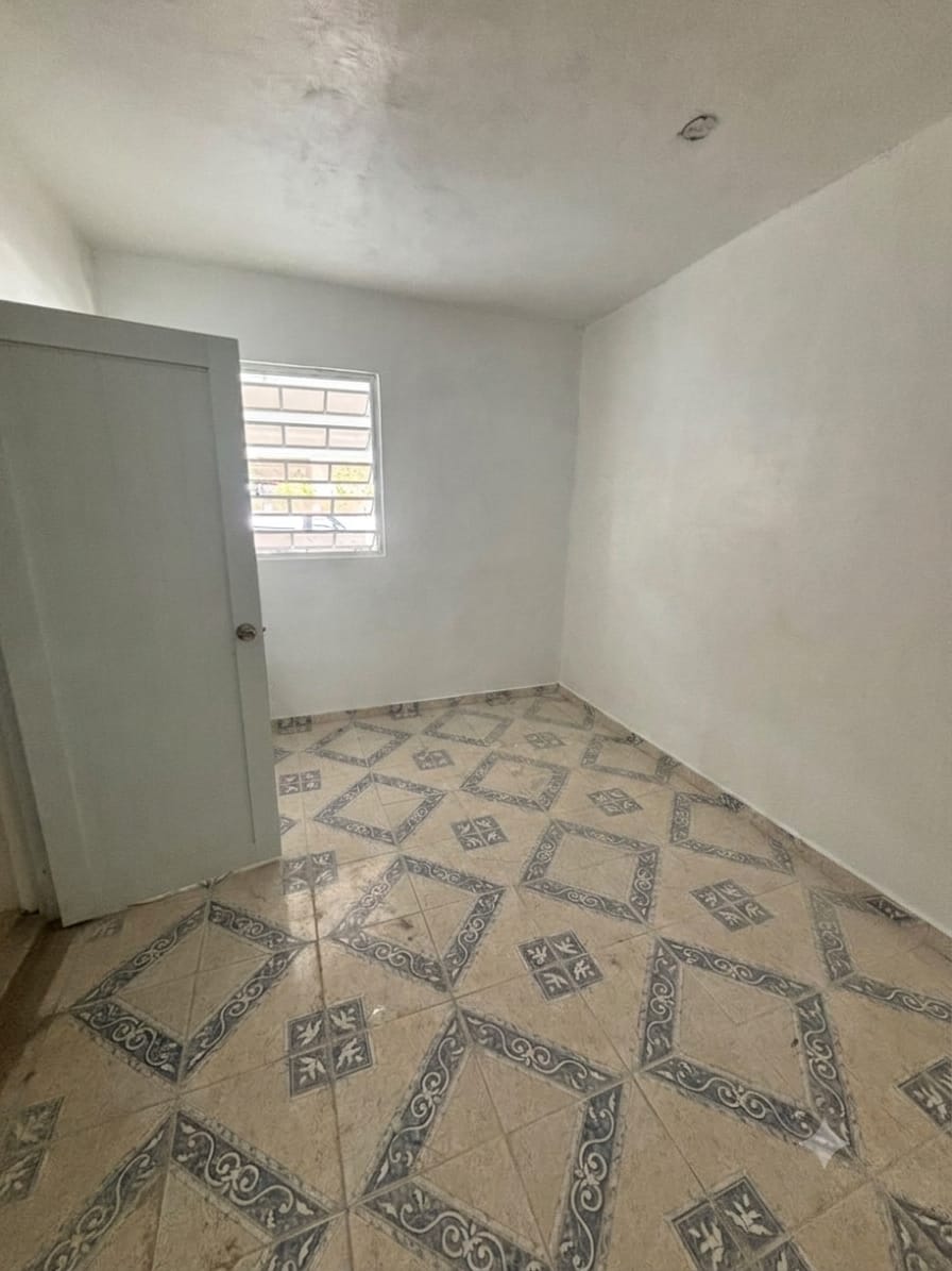 Property Gallery image 2
